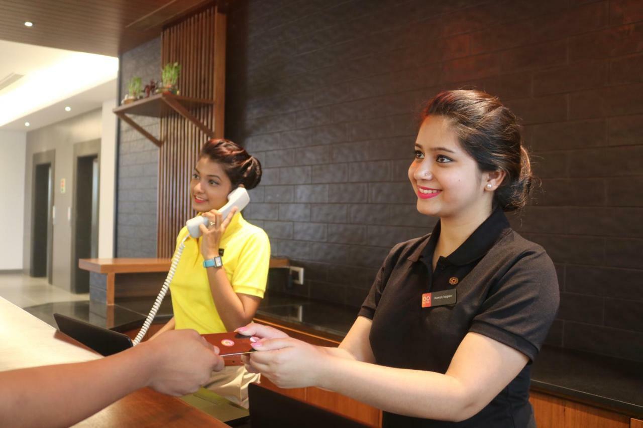 Ginger Sanand Hotel Exterior foto
